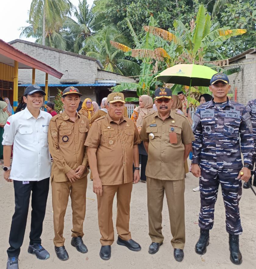 H. Bustan Tika Camat Baru Tanakeke Langsung Terjun Dampingi Ekspedisi Rupiah Berdaulat