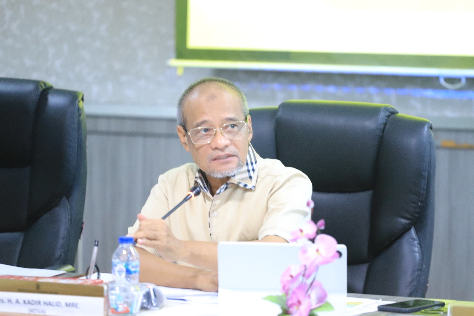 Lima Paket Pekerjaan Jalan di Pemprov Sulsel,   Diduga  Deal - Dealan Pimpinan dan Gubernur 