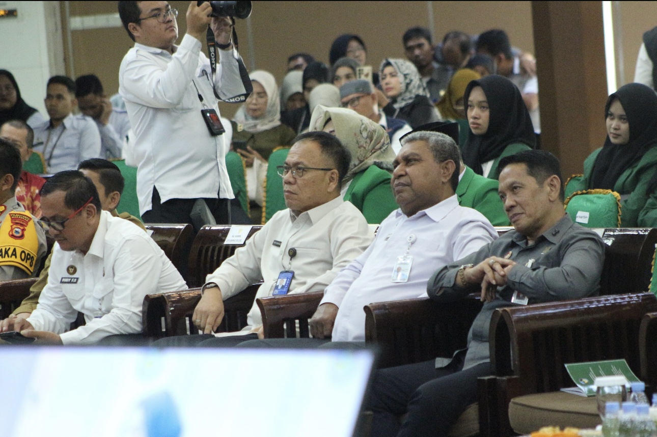 Kakanwil KemenHAM Sulsel Daniel Rumsowek Hadiri Kuliah Umum Menko Yusril Ihza Mahendra  di UMI