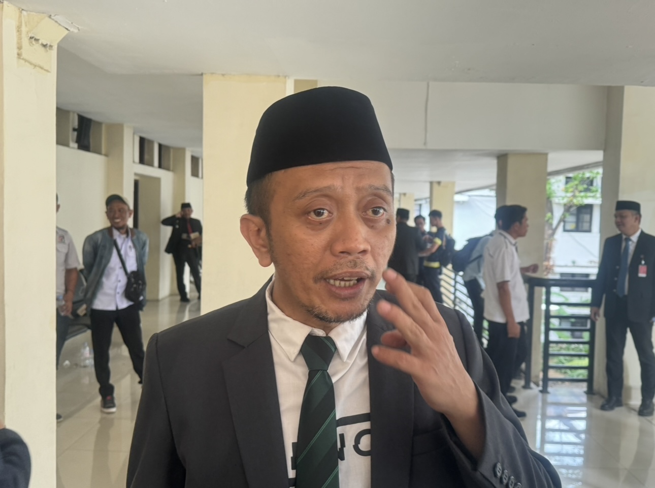 Basdir Sebut Praktik 'Sekolah Basah' Picu Dugaan Pungli Jabatan Kepsek