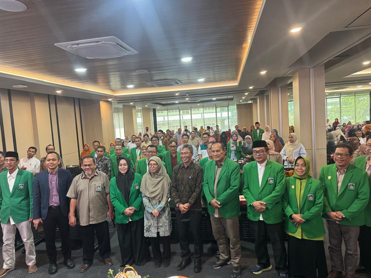 UMI Gelar Kuliah Umum Bahas Roadmap Penelitian Nasional Berbasis Astacita