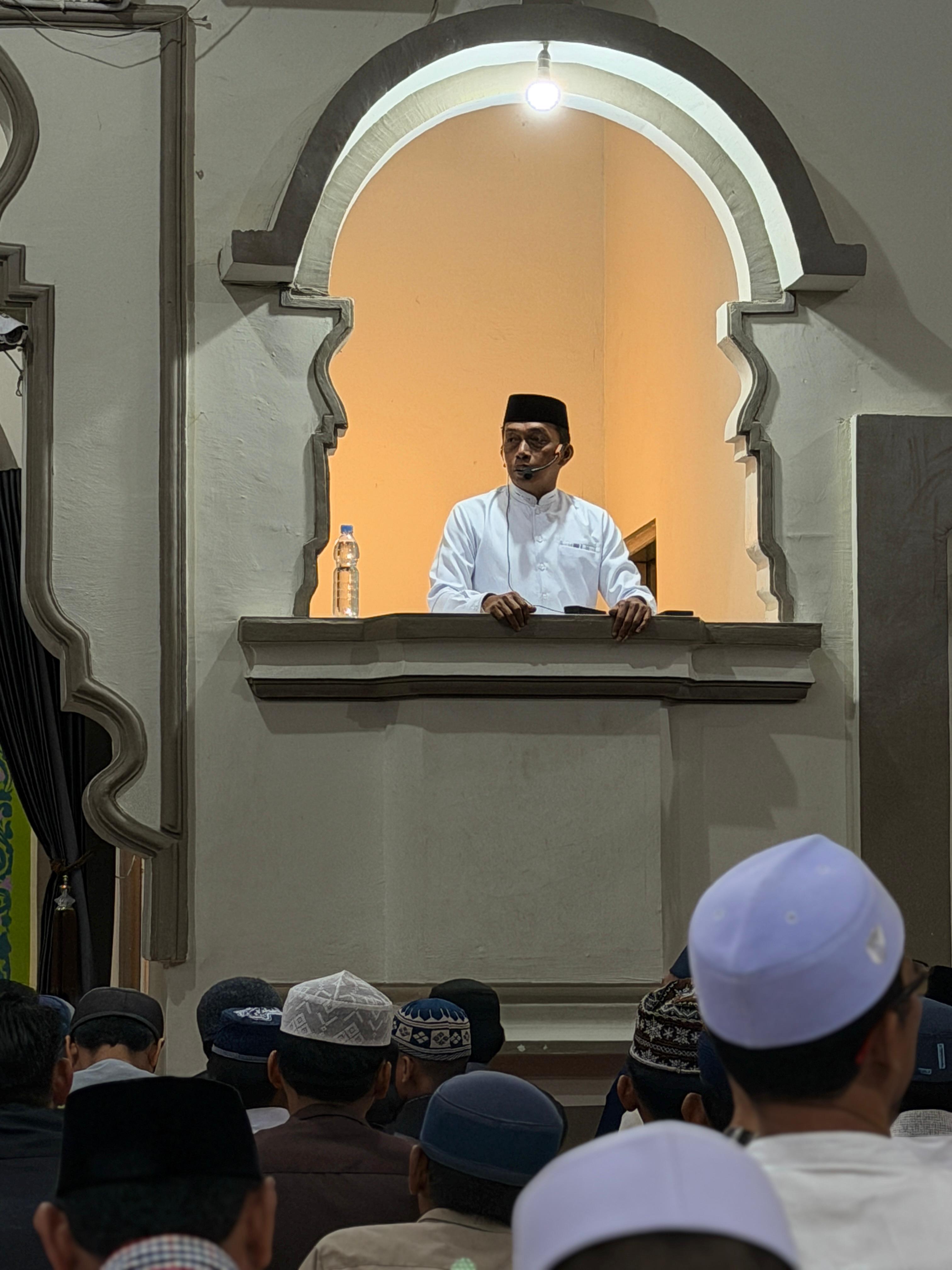 Bupati Sidrap Awali Safari Ramadan 1447 H di Masjid Ar - Rahman Lautan Benteng