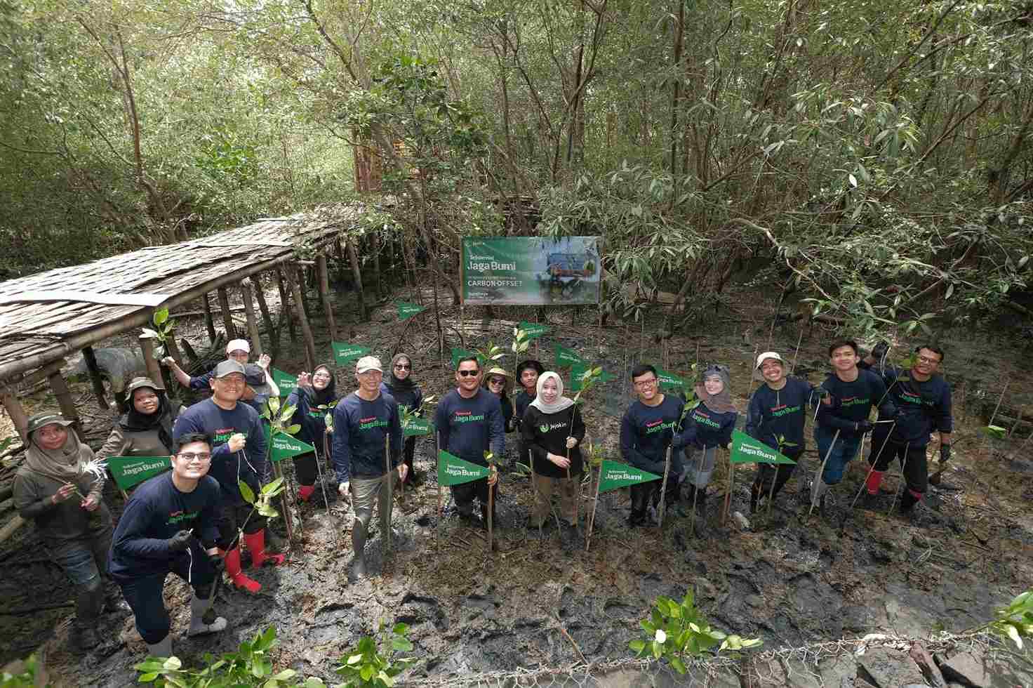 Telkomsel Jaga Bumi Carbon Offset Fase 3: Tanam 12.731 Pohon Baru dan Serap 824 Ton Emisi Karbon