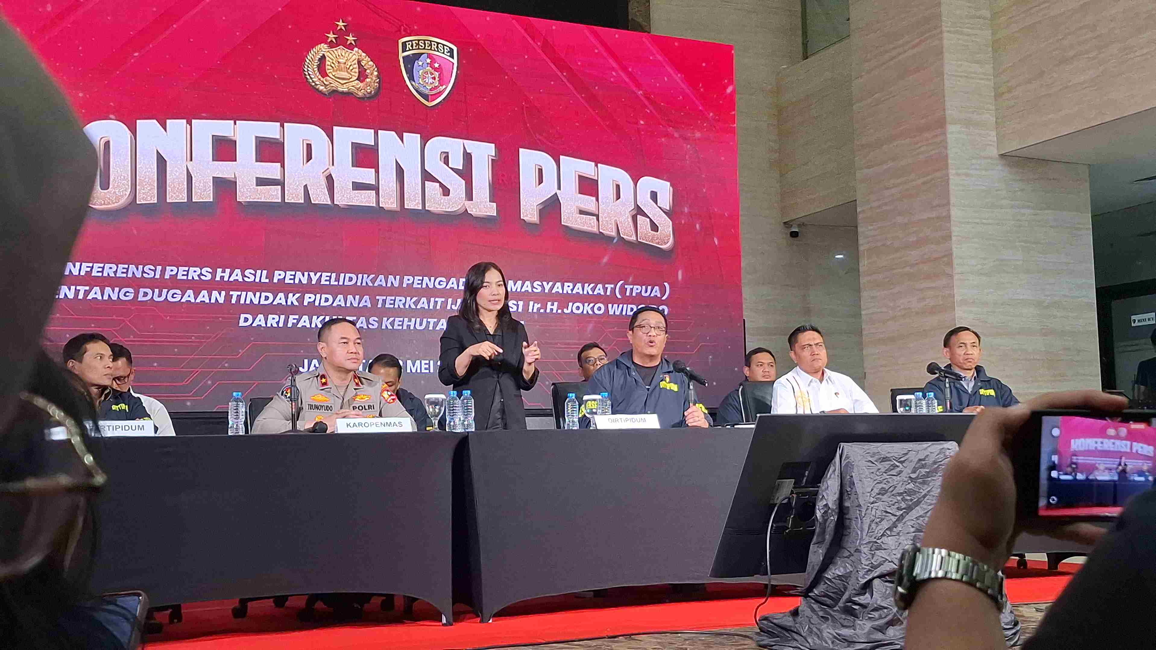 Penyelidikan Dihentikan, Bareskrim Tegaskan Ijazah Jokowi Asli