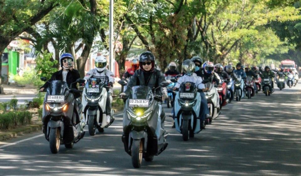 Rayakan Satu Dekade NMAX, Ratusan Biker Sulsel Riding ke Puncak Malino