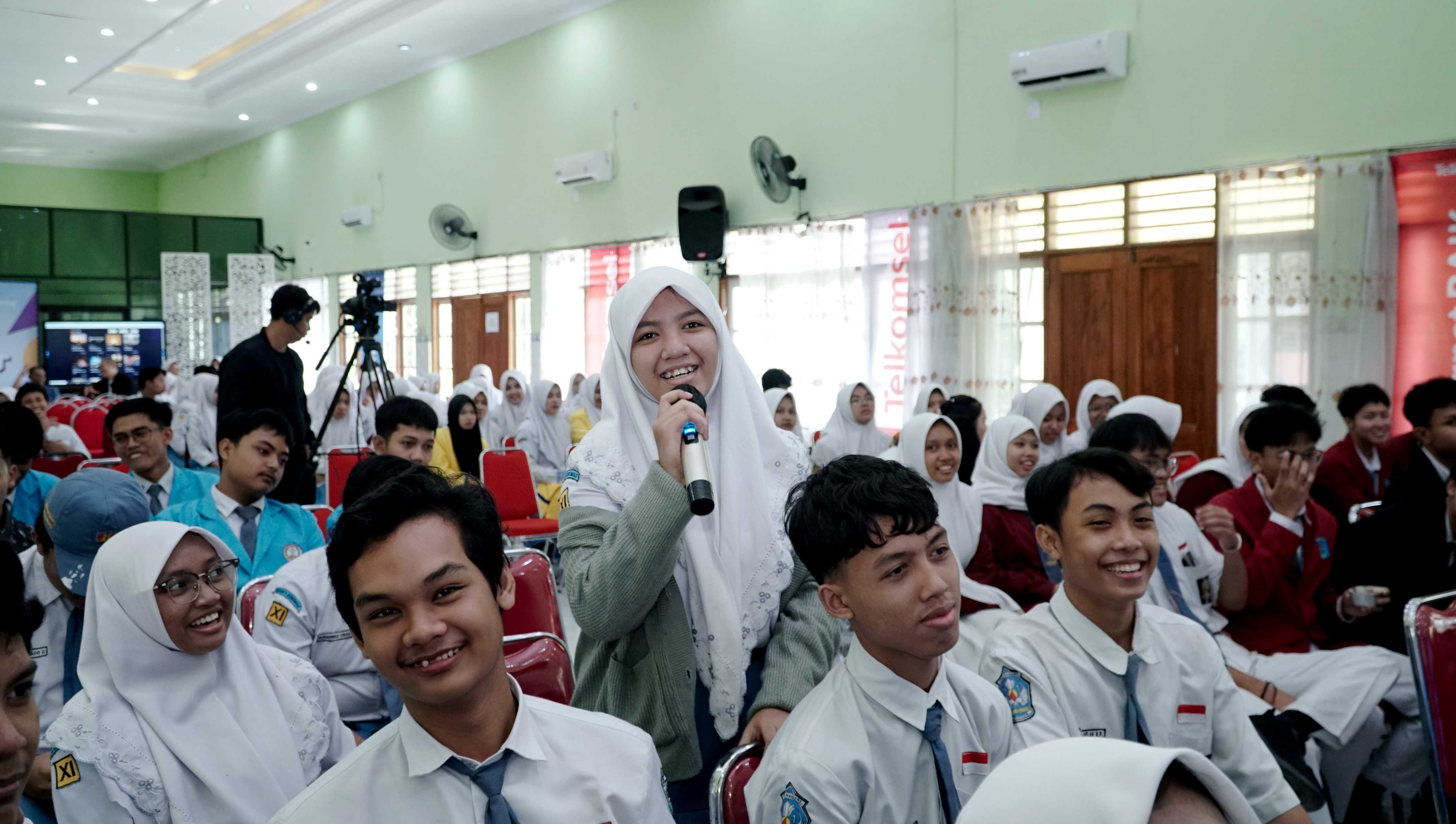 Telkomsel Rampungkan Internet IBFEST Series 9, Sasar 10.000 Pelajar dan Guru