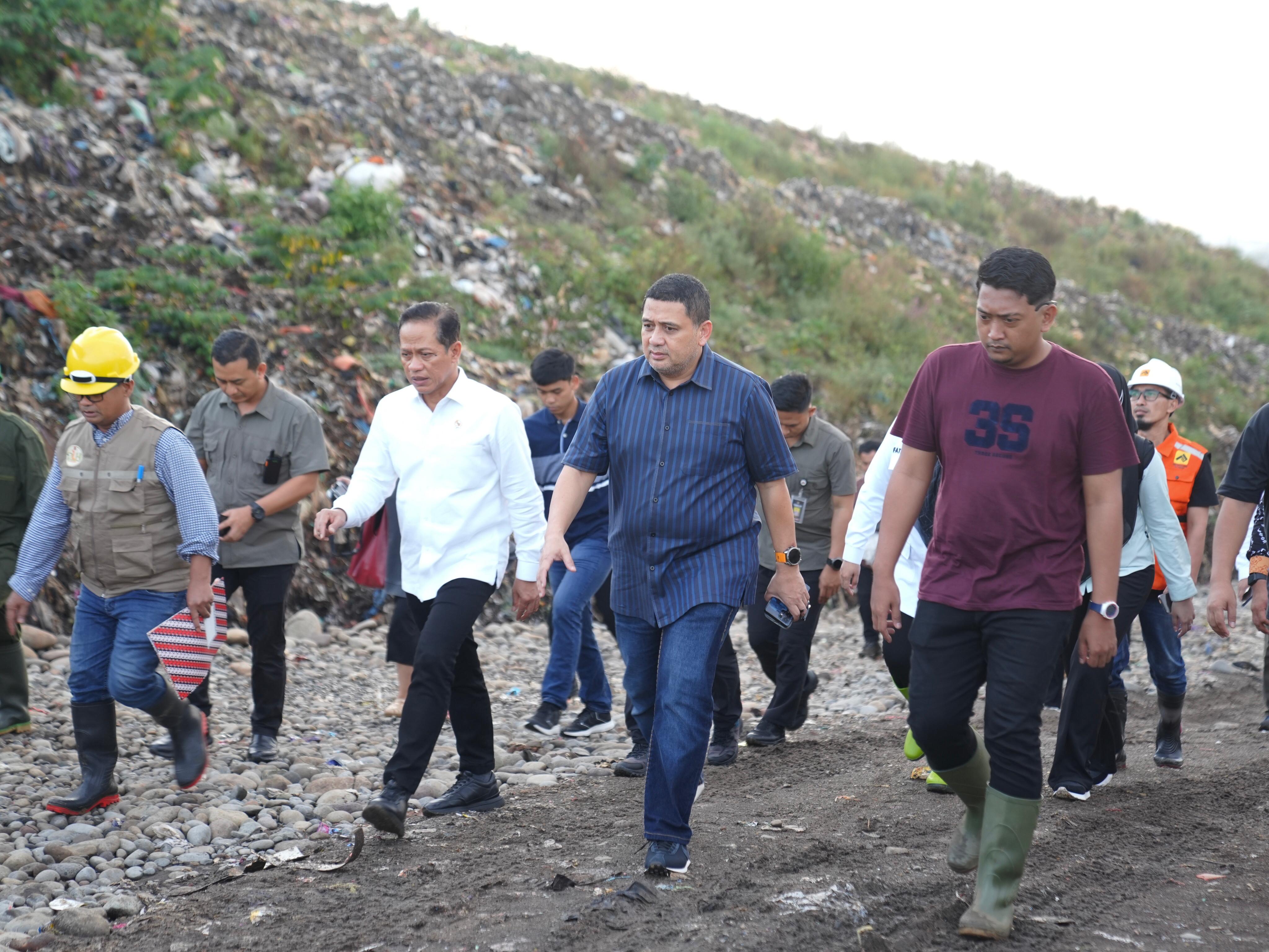 Atasi Sampah di TPA Antang, Wali Kota Munafri : Kita Fokus Kurangi Risiko Lingkungan