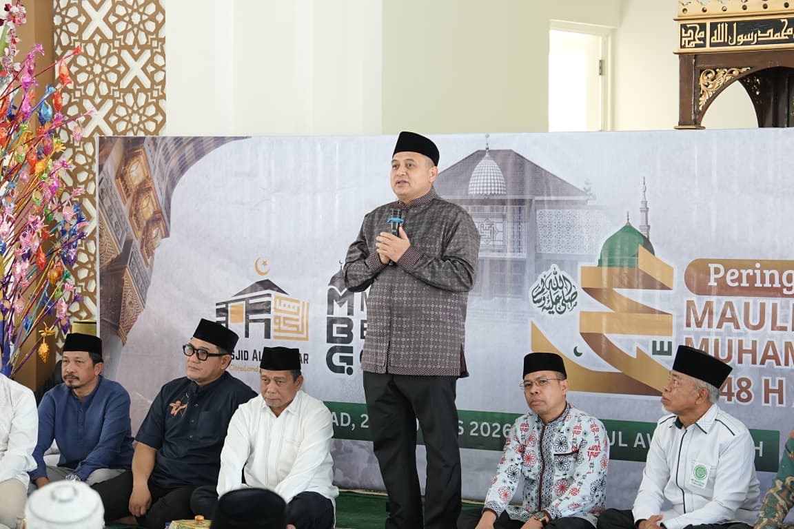     Hadiri Maulid Bersama Warga Citraland, Munafri Tekankan Ukhuwah dan Toleransi