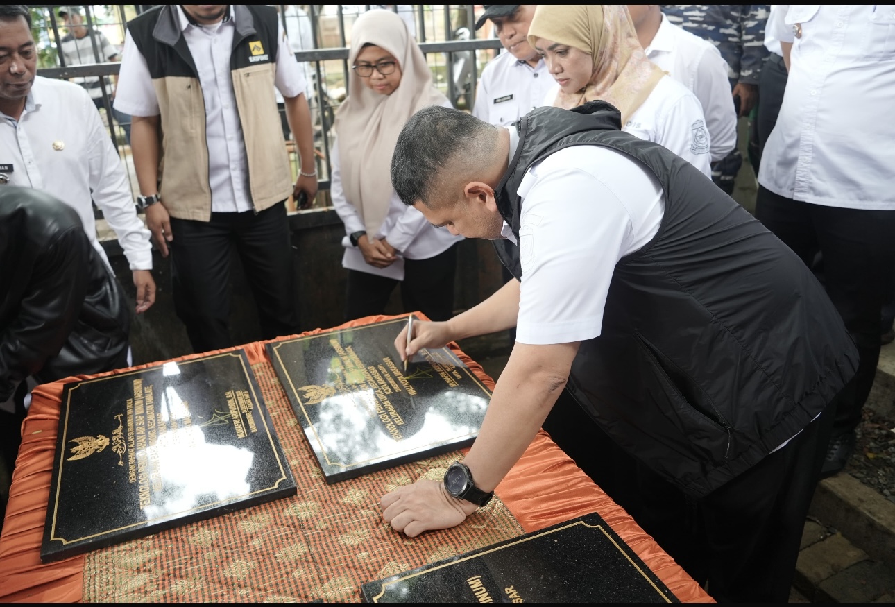 Appi Resmikan SPAM Arsinum, Untia hingga Kodingareng Kini Punya Air Siap Minum