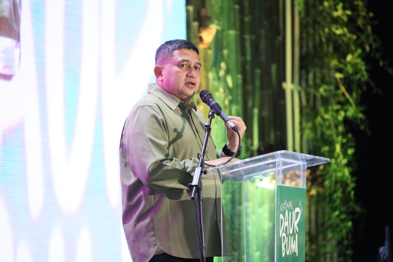 Festival Daur Bumi Ditutup, Appi Tegaskan Persoalan Sampah Ditangangi dari Hulu ke Hilir