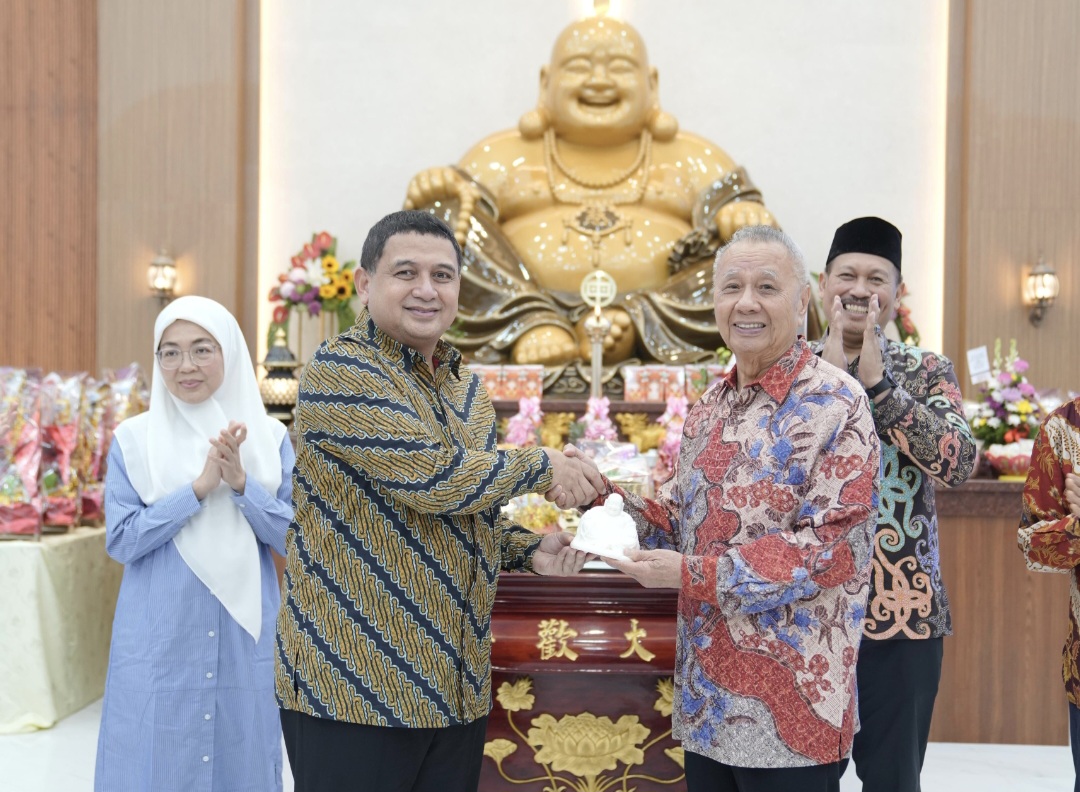 Wali Kota Munafri Resmikan Vihara Lahuta Maitreya, Tekankan Pentingnya Toleransi Beragama