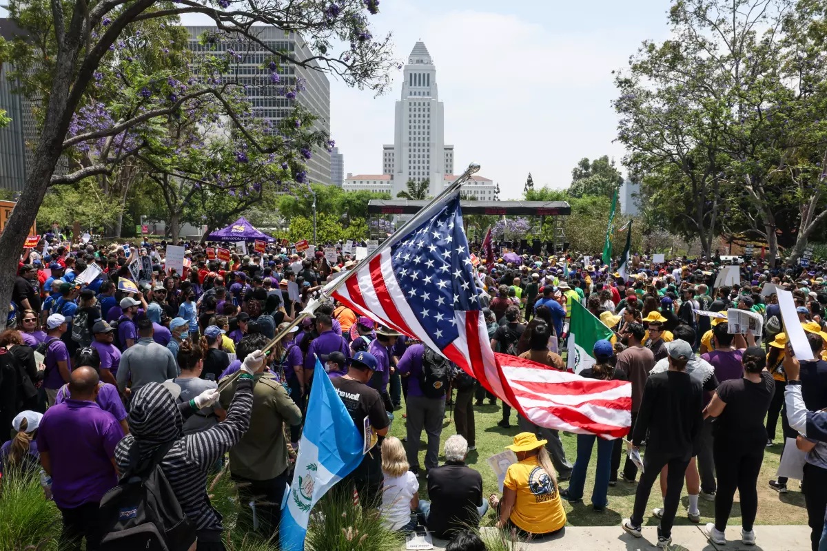 Kericuhan Demo Kebijakan Imigrasi Trump Semakin Meluas