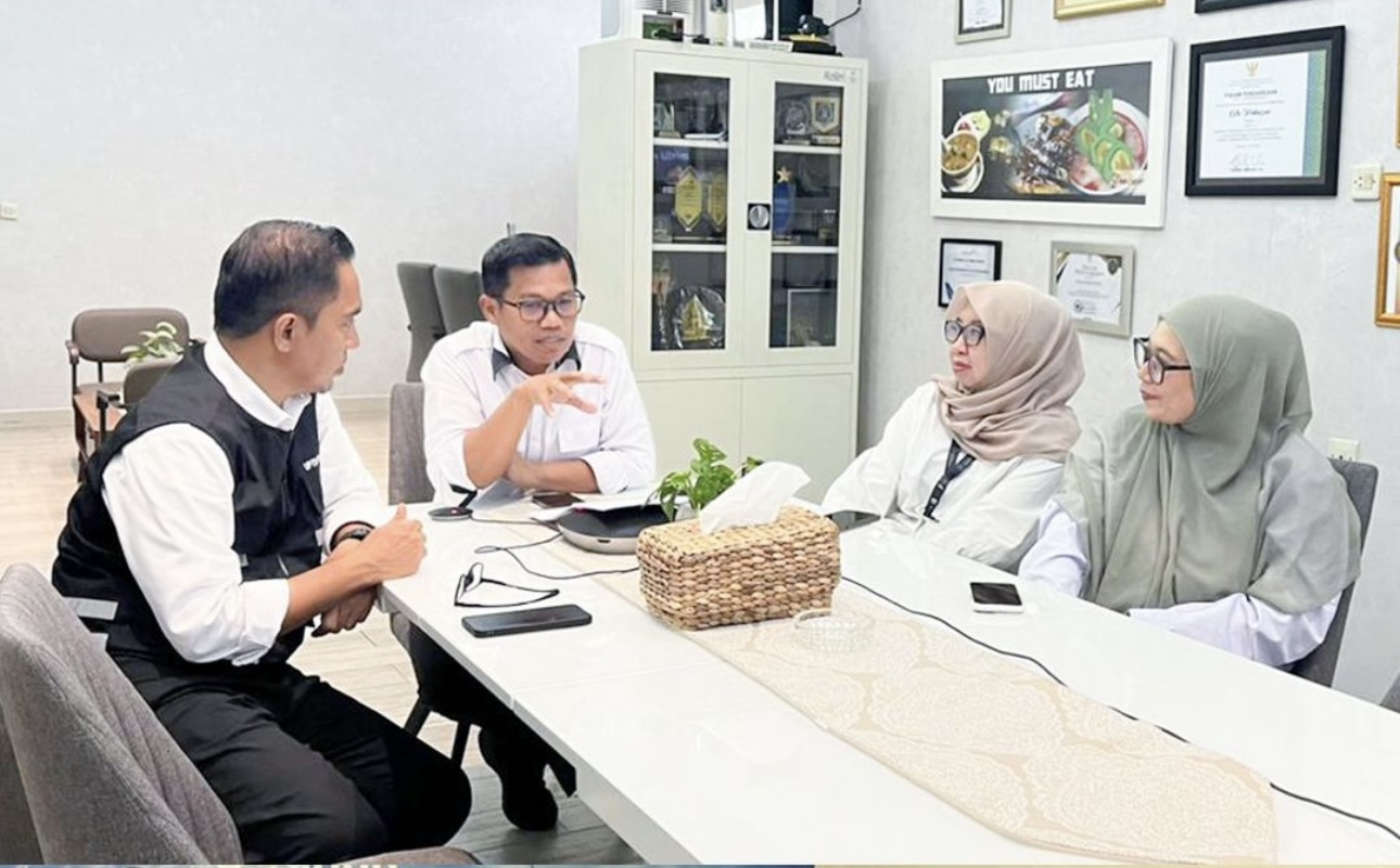 Dispar Makassar Rapat Penyampaian Hasil Program Pendalaman Isu dengan Kemenpar RI