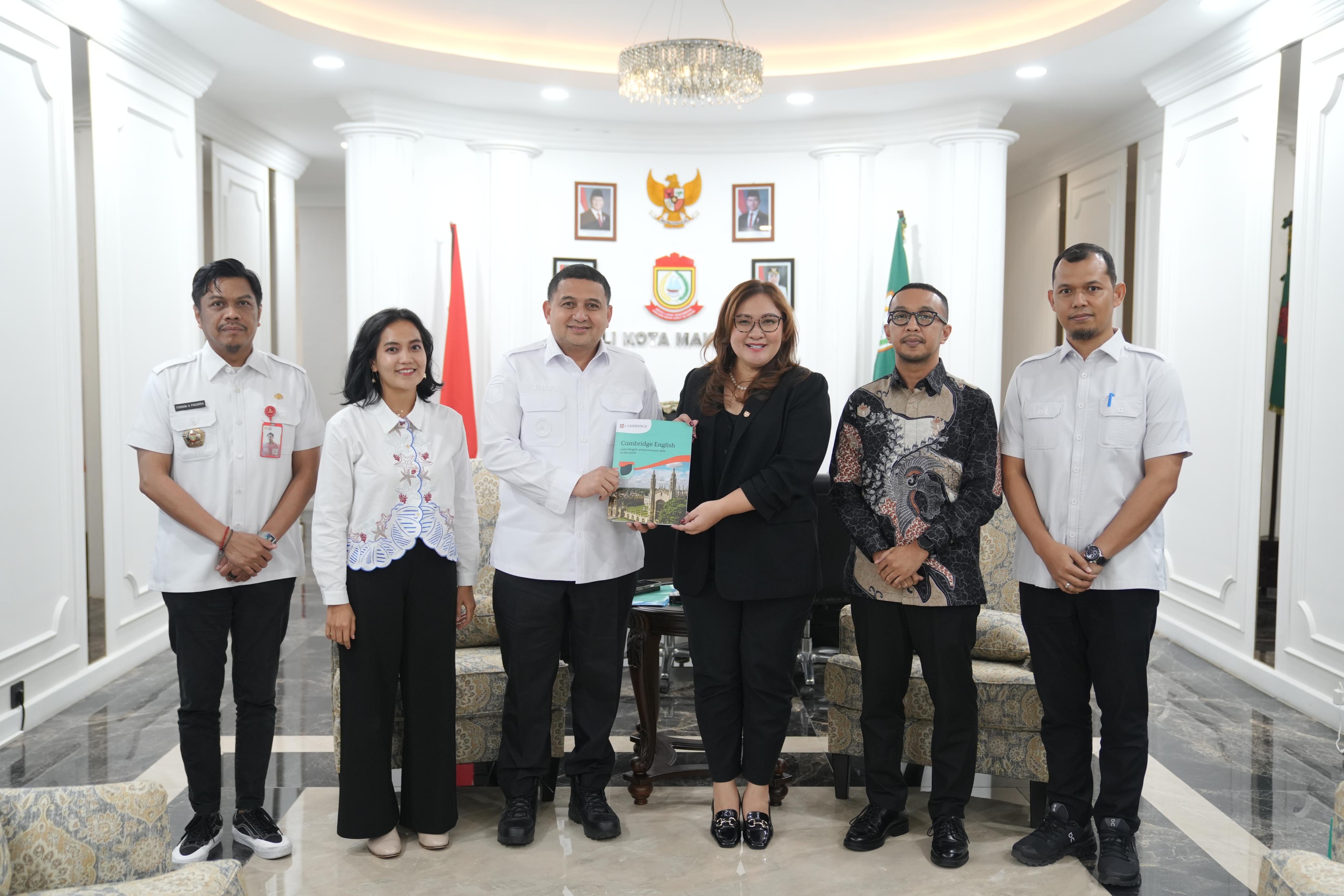 Pemkot Makassar Jajaki Kerjasama Bidang Pendidikan dengan Cambridge University Press and Assessment