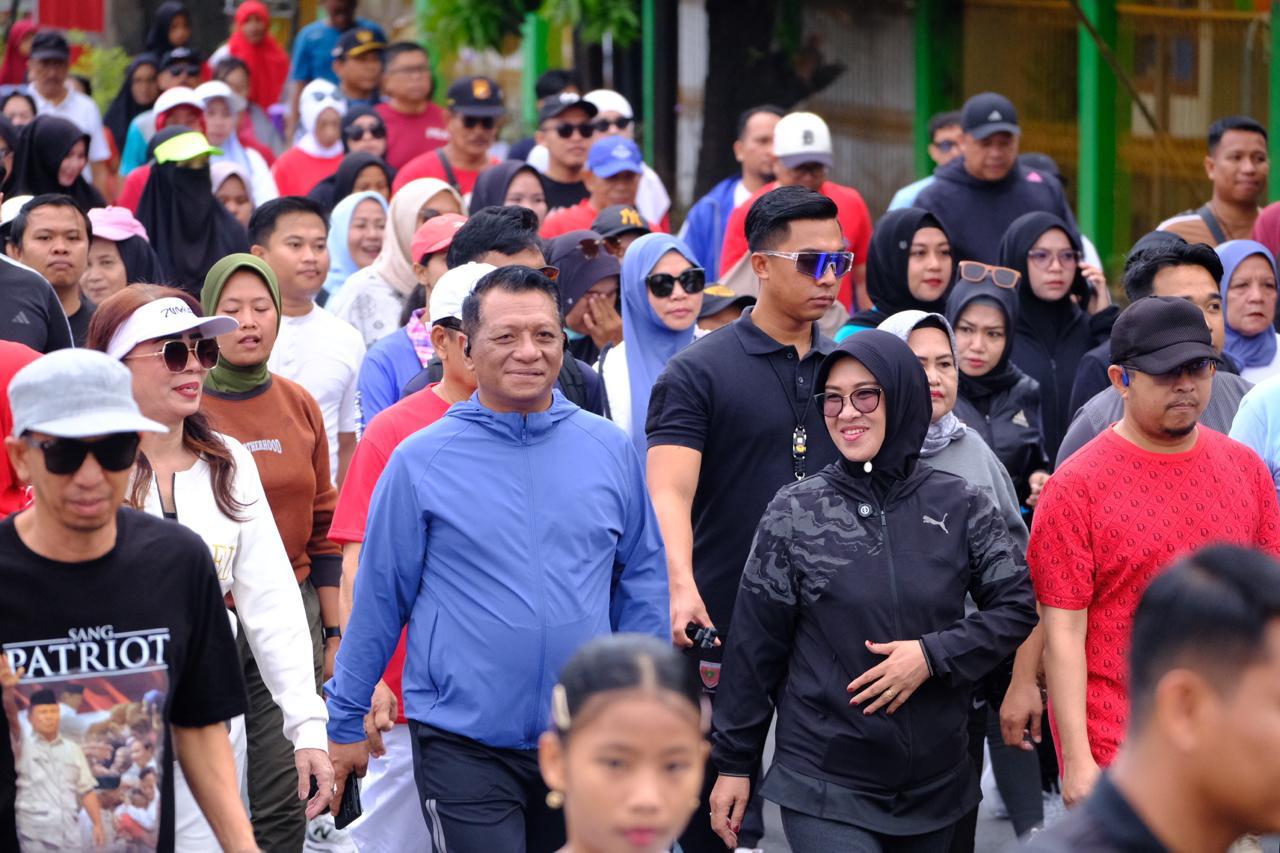 Ribuan Warga Gowa Ramaikan Jalan Santai HUT RI 