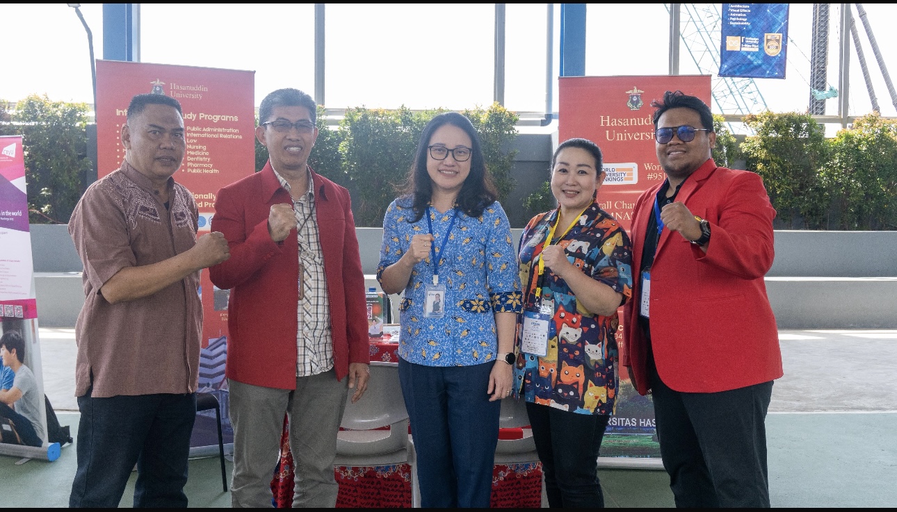 Unhas Perkenalkan Program Unggulan di IVERSE 2025 di IPEKA CPI Makassar