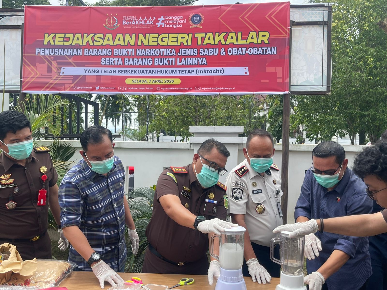 Kejari Takalar Musnahkan Barang Bukti dari 27 Perkara Pidana