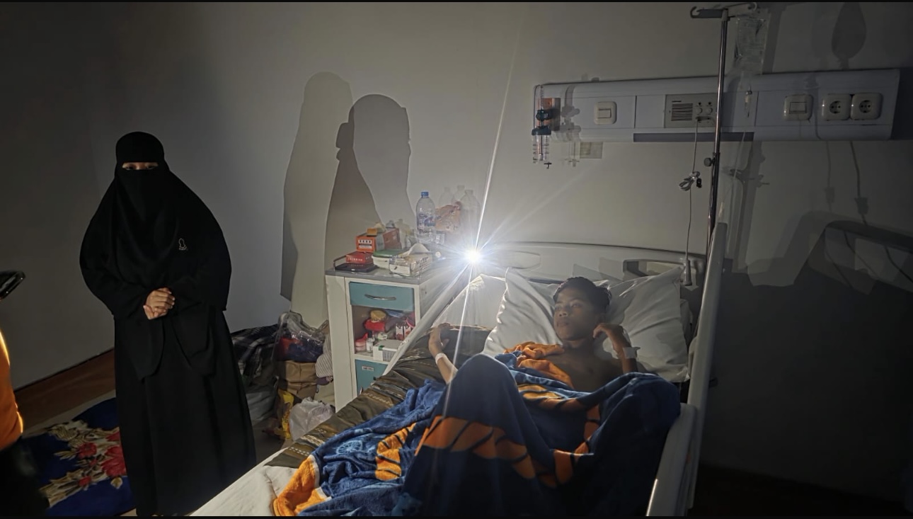 Sempat Ditolak Berkali-kali, Muh Ikram Anak Yatim Akhirnya Dirawat di RSUD Daya Makassar