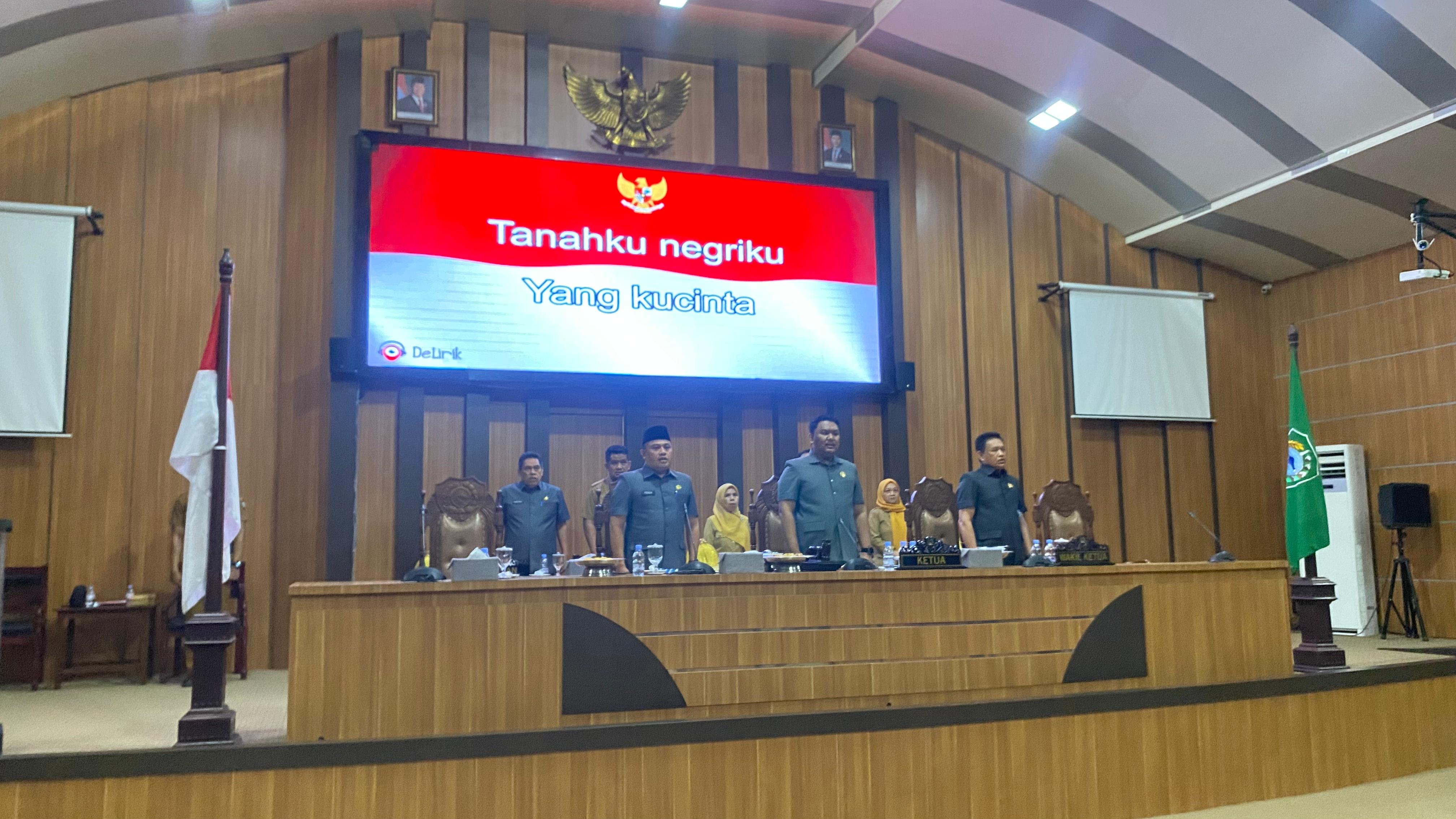 Pemda Maros Jawab Perubahan Perda Pajak dan Retribusi Daerah di Rapat Paripurna DPRD