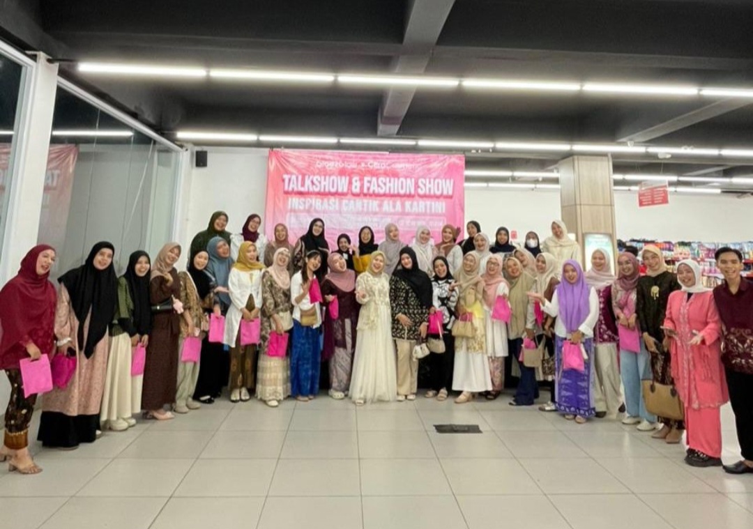 Angkat Semangat Kartini, CitraCosmetic Hadirkan Talkshow dan Demo Beauty Bersama Glad2Glow