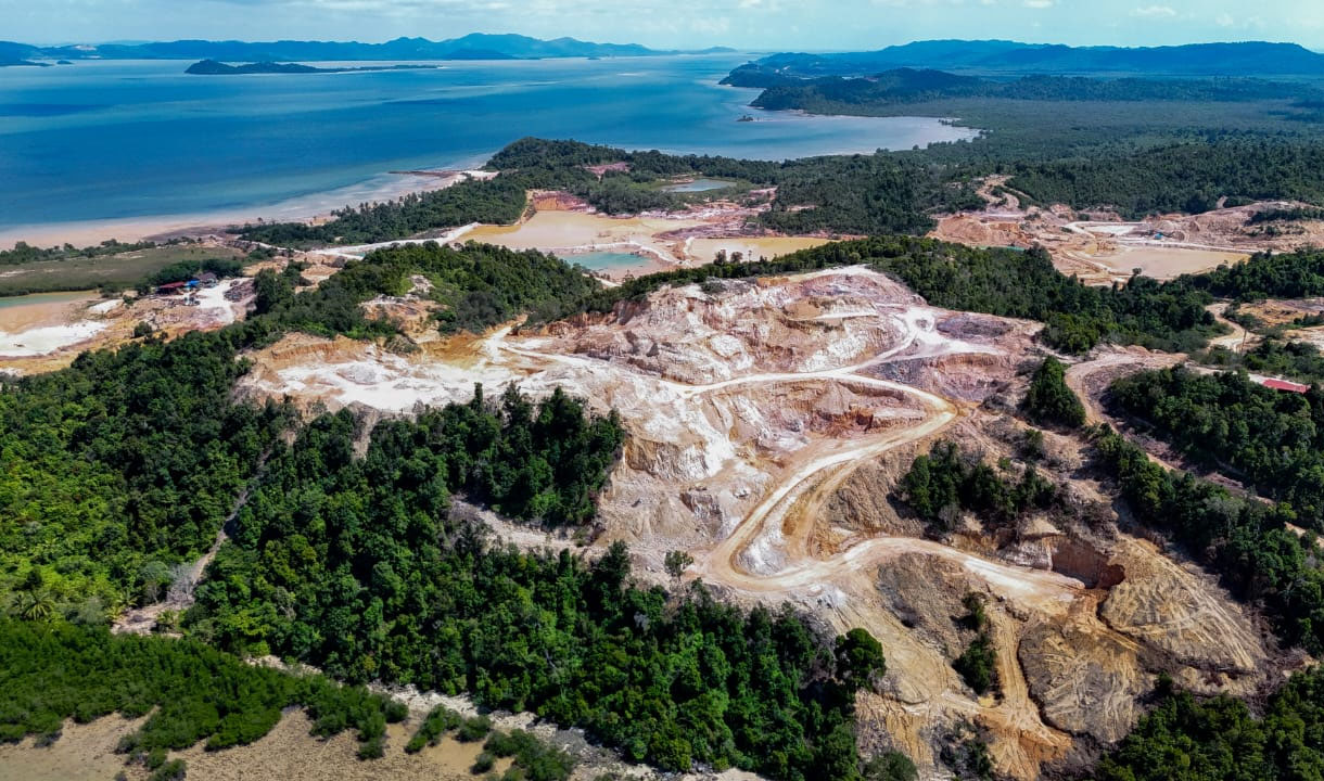 KKP Sidak Langsung Penambangan Ilegal di Pulau Citlim