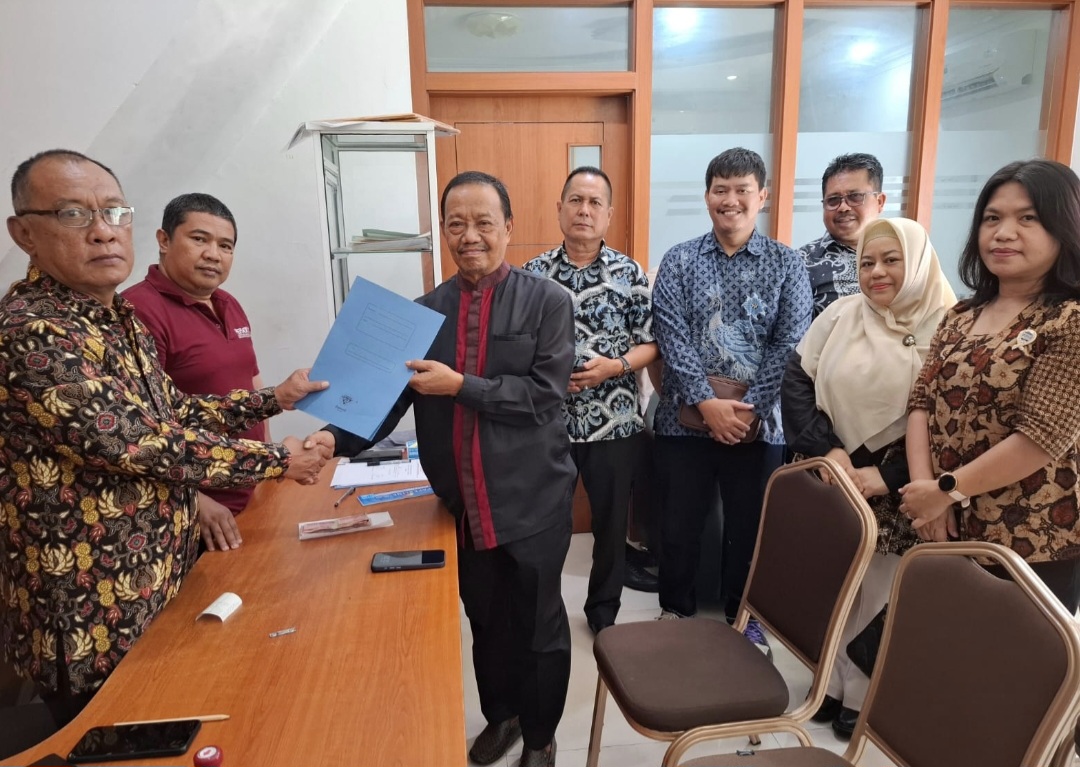 Muriadi Mochtar Daftar Perdana Calon Ketua Peradi SAI Makassar