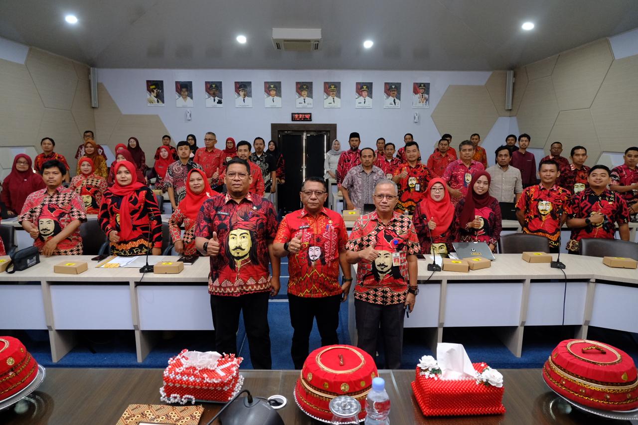 DiskominfoSP Dorong Pengelolaan Administrasi Sekolah di Gowa Berbasis Digital
