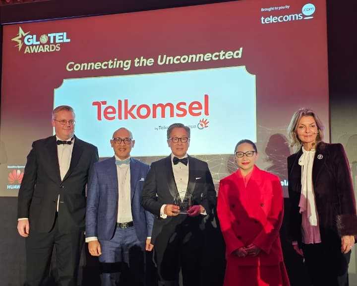 Telkomsel Harumkan Indonesia dengan 5 Penghargaan Glotel Awards di London, Komitmen Pulihkan Jaringan Sumatera