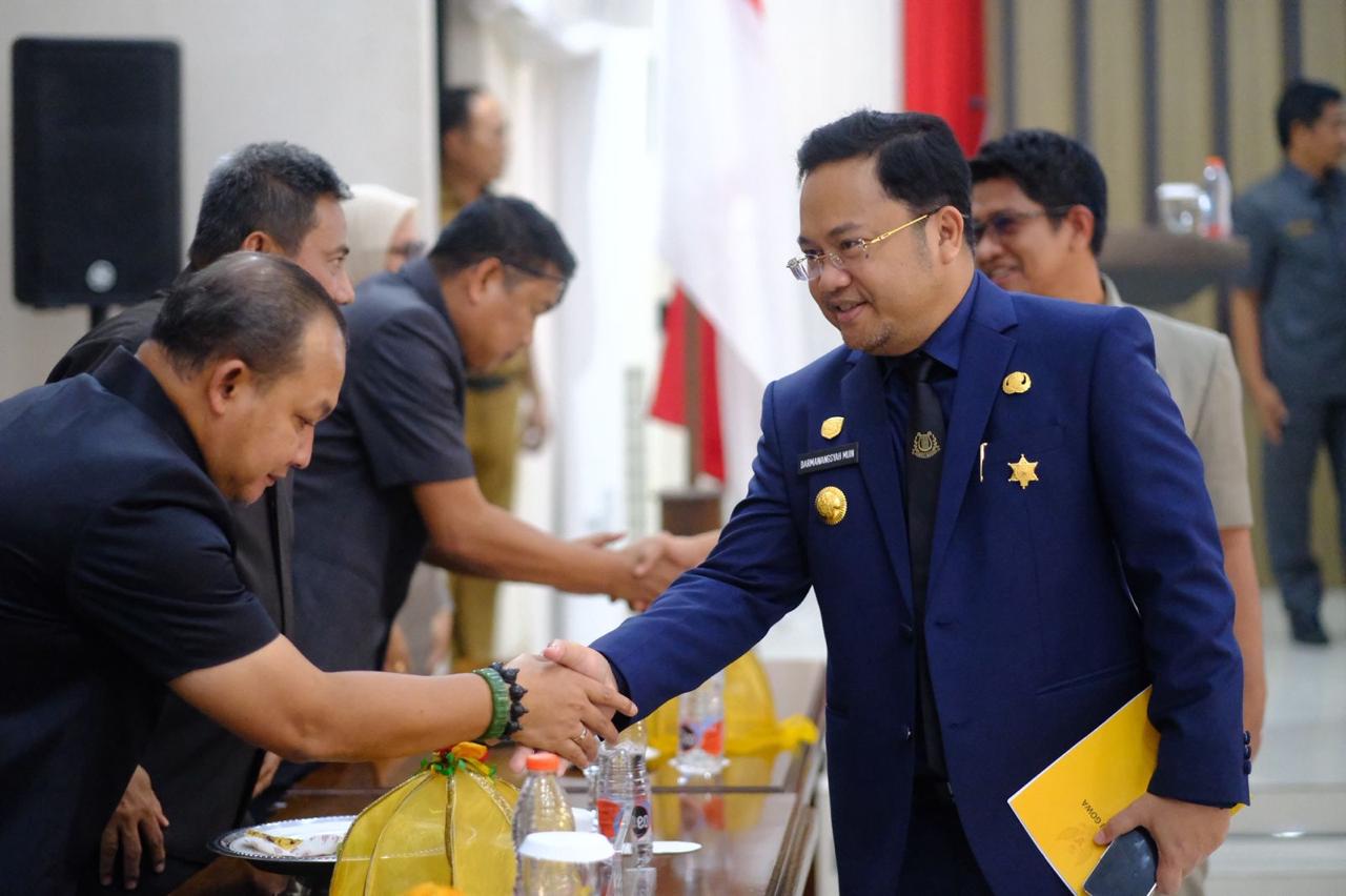 Eksekutif Serahkan Tiga Ranperda Strategis ke DPRD Gowa