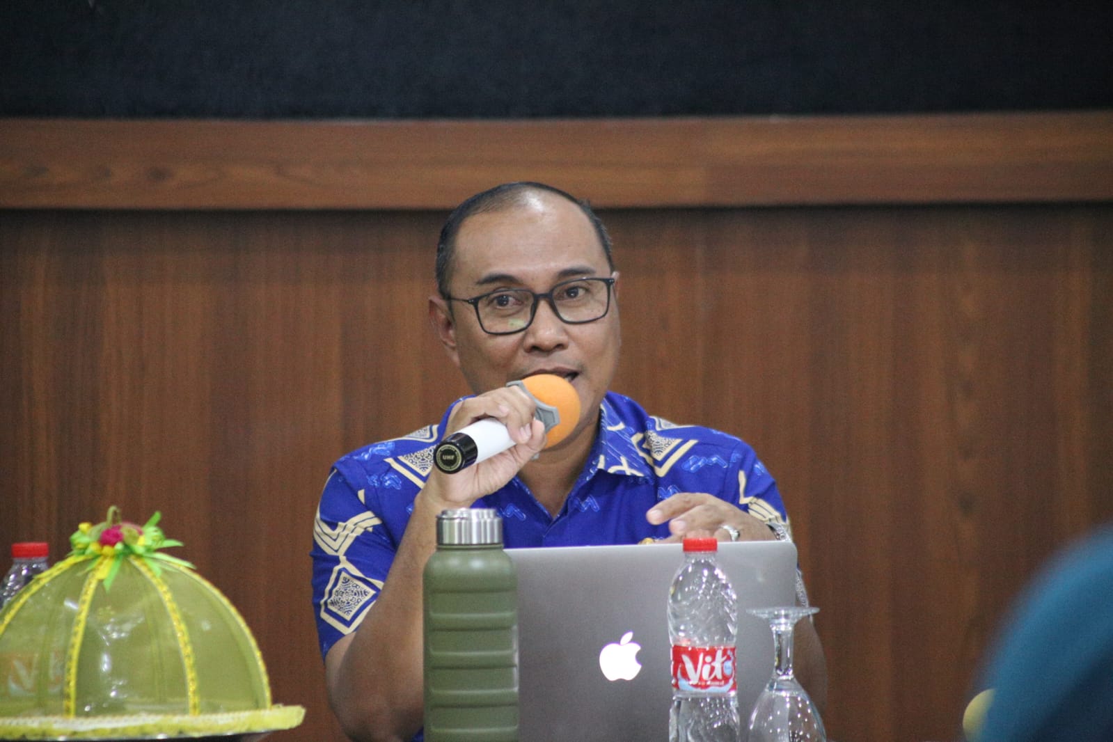 DLH Gowa Kembali Keluarkan Surat Edaran Pembatasan Plastik di Pertokoan