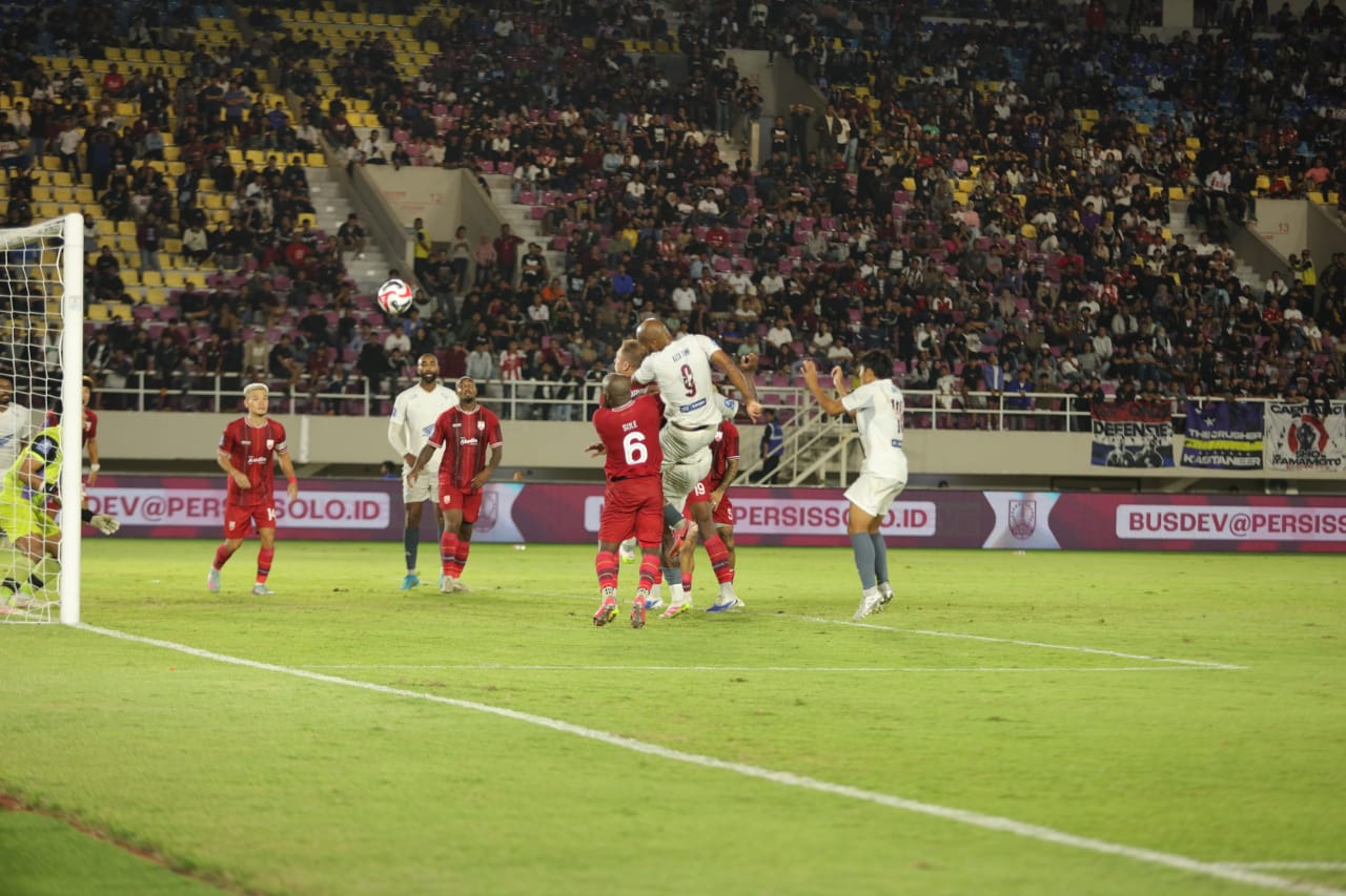 Hujan Gol di Manahan Solo, Pasukan Ramang Bungkam Laskar Sambernyawa 3-4