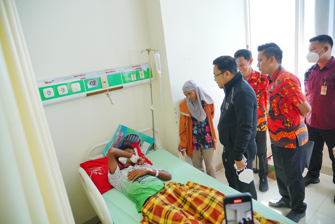 Pemkab Gowa Tanggung Biaya Pengobatan Korban Busur Geng Motor