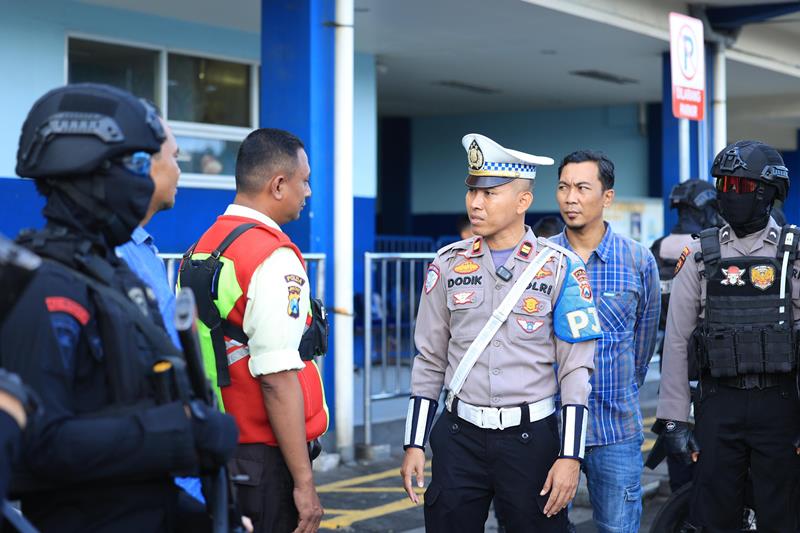 Sambut Pembentukan Satgas Premanisme, Ekonom Peringatkan Tiga Hal Ini