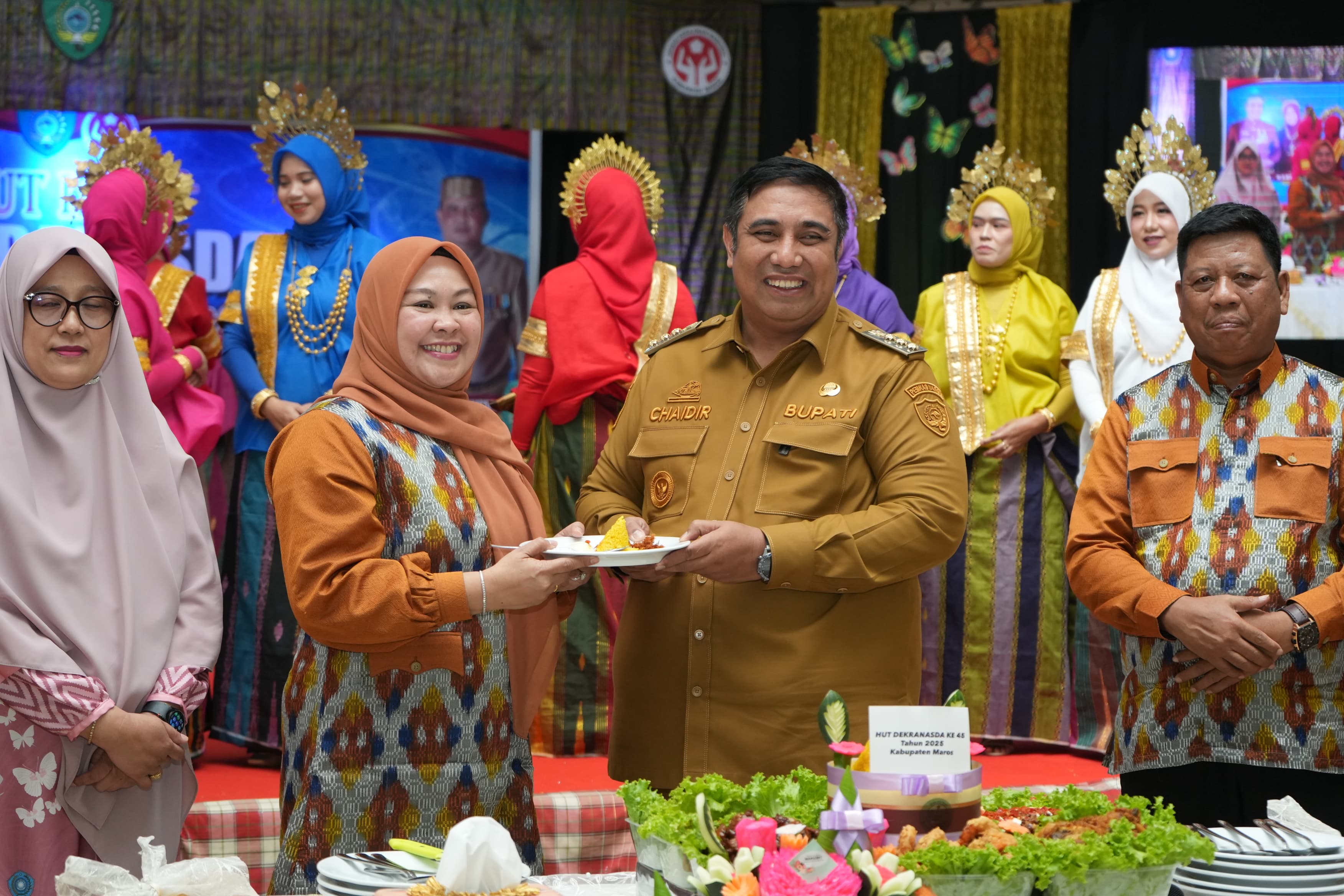 Bupati Maros Buka Perayaan HUT Dekranasda ke 45