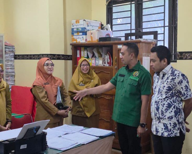 Temukan Layanan BPJS Serba Terbatas, Wakil Ketua DPRD Takalar Turun Tangan