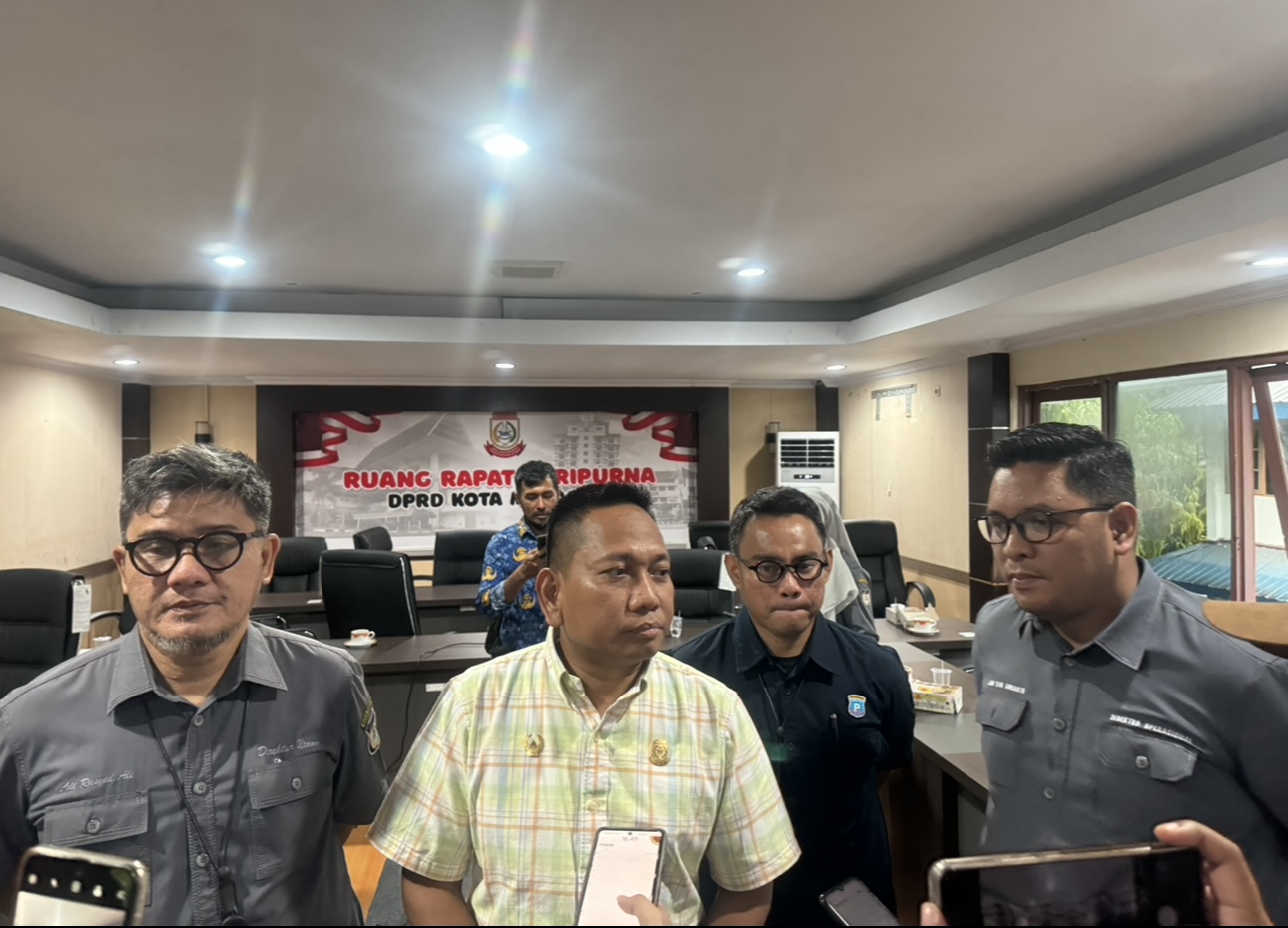 Komisi B DPRD Makassar Instruksikan PD Parkir Tertibkan Parkir di Kawasan TSM