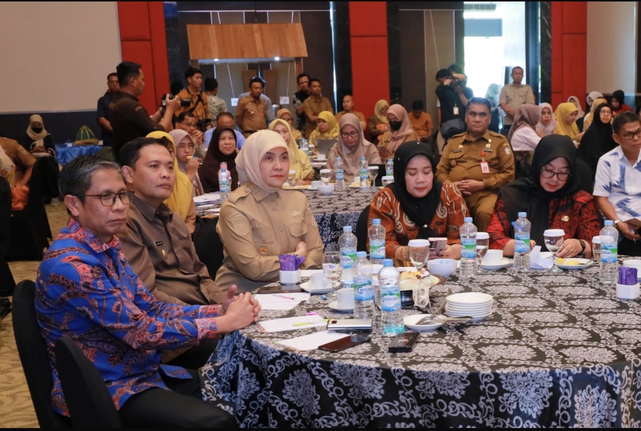 Wakil Wali Kota Makassar Hadiri Rakor dan Evaluasi TPPS se-Sulsel di Dalton Hotel