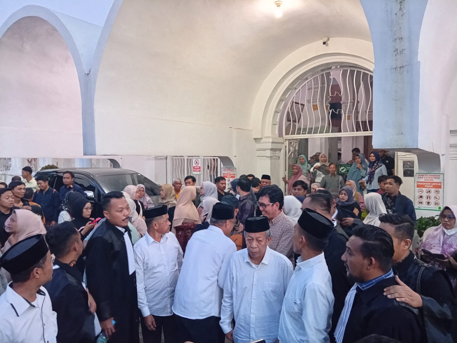 Hakim Vonis Bebas Enam Terdakwa Kasus Baznas Enrekang