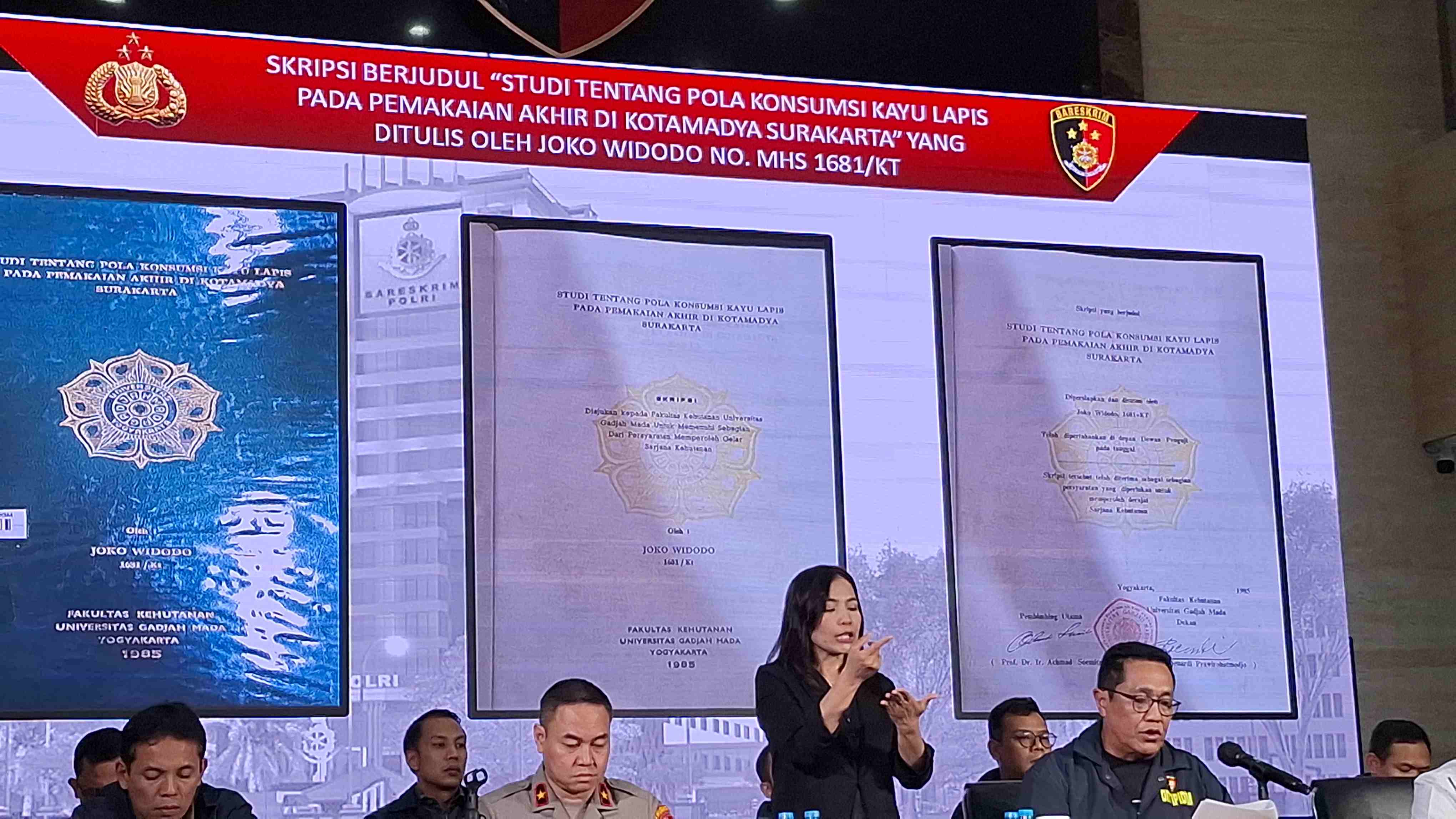 Dinyatakan Asli, Bareskrim Polri Ungkap Jenis Mesin Tik yang Digunakan untuk Skripsi Jokowi