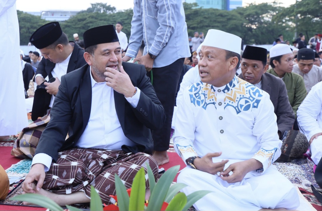 Bersama Ribuan Warganya Salat Iduladha di Karebosi, Ini Pesan Wali Kota Munafri