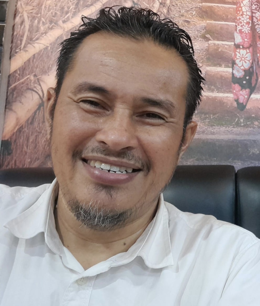 Buah Simalakama Rakyat di Negeri Utang