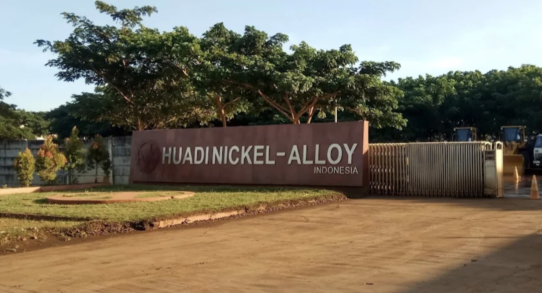 PT  Huadi Nickel-Alloy PHK Ribuan  Karyawan, Upah dan Status Belum Jelas