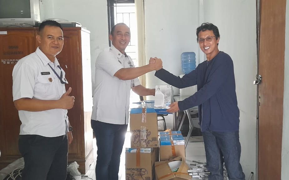 Alia Grafika Foundation Bantu 100 Lampu Jalan, Dishub: Langkah Nyata untuk Takalar Terang