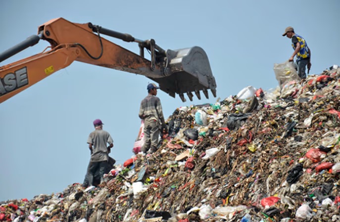 Terkena Dampak Langsung TPA Antang, Warga Manggala Dapat Tambahan Kuota Iuran Sampah Gratis