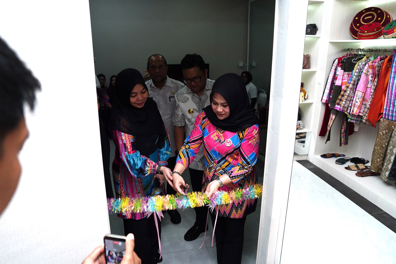 Dorong Pengembangan UMKM, Dekranasda Gowa Sediakan Galeri Mini