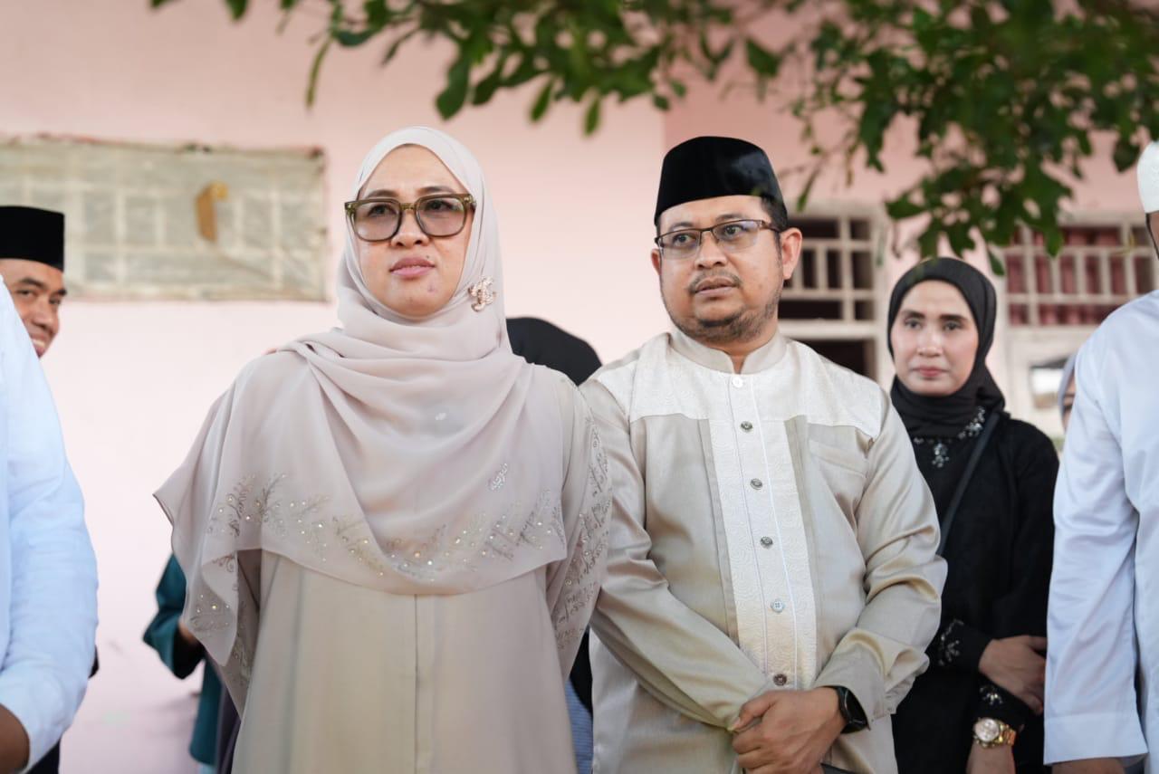 Momen Idul Adha, Bupati Husniah Bagikan Hewan Kurban untuk Kelompok Rentan