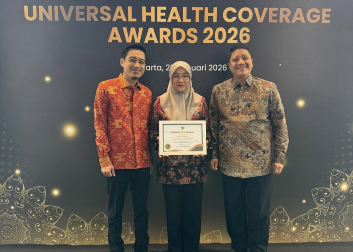 Makassar Raih Universal Health Coverage Award 2026 Kategori Pratama