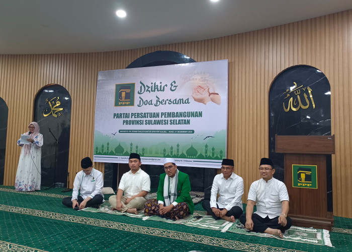 Gus Idror Pimpin Dzikir dan Doa Bersama untuk Korban Bencana Sumatra di PPP Sulsel