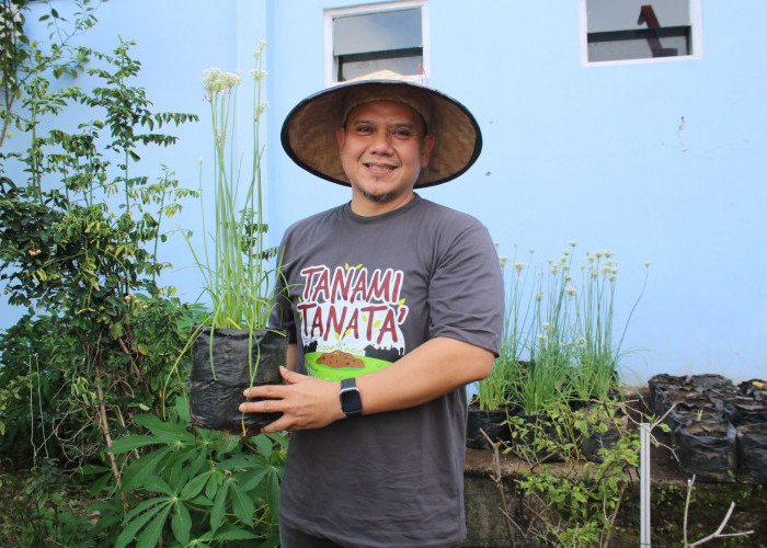 Urban Farming dan Jalan Keluar dari Krisis Sampah Kota
