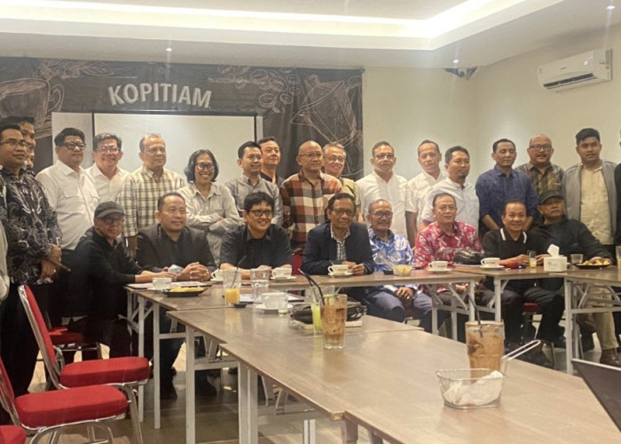 Mahfud MD dan Badrodin Haiti Serap Aspirasi di Makassar untuk Reformasi Polri